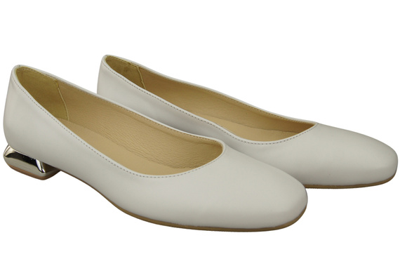 Flache Frauen Schuhe Weiß Dekorative Ferse Naturleder 209 ElitaBut