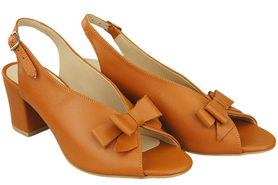 Damenschuhe Sandalen Rot, natürlich genarbtes Leder, 148 L ElitaBut