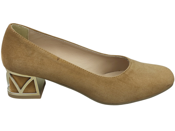 Bequeme Damenschuhe Rotes Pumps mit dekorativem Absatz Natürliches Wildleder 219 von ElitaBut