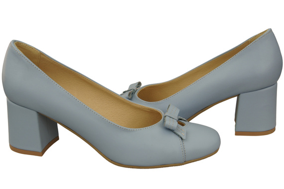 Damen Pumps mit Schleife Hellblau Naturleder und niedrigem Absatz 203 ElitaBut