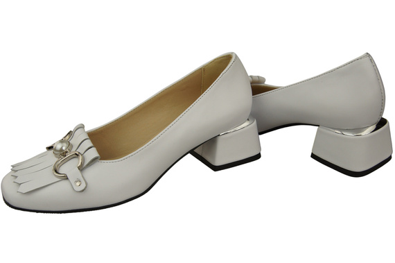 Damenschuhe Pumps mit Fransen verziert Weißes Naturleder 195 ElitaBut