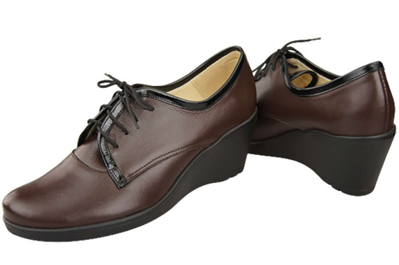 Damenschuhe mit Keilabsatz, Naturleder, Schokolade 181 ElitaBut