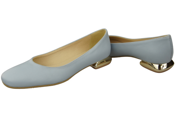 Flache Frauen Schuhe Hellblau Dekorative Ferse Naturleder 209 ElitaBut