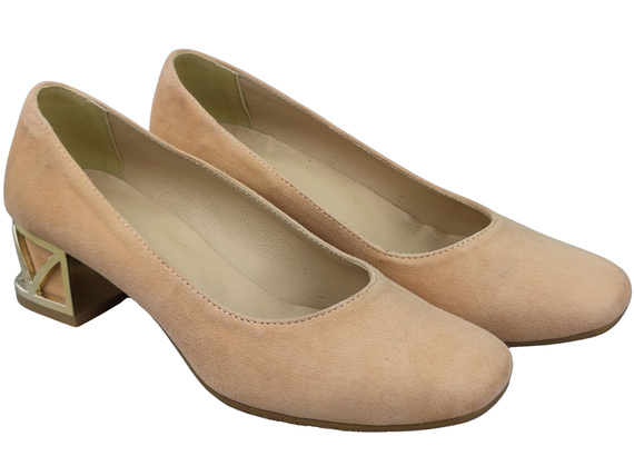 Bequeme Damenschuhe Pfirsich Pumps mit dekorativem Absatz Natürliches Wildleder 219 von ElitaBut