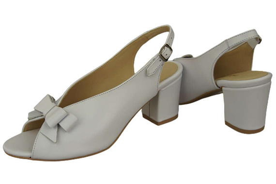 Damenschuhe Sandalen Weiß, naturnarbiges Leder, 148 L ElitaBut