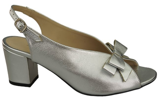 Damenschuhe Sandalen Silber, natürlich genarbtes Leder, 148 L ElitaBut