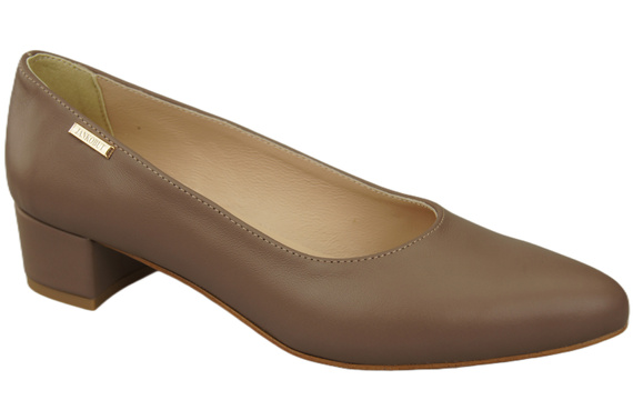 Damen Pumps Cappuccino Dunkel mit niedrigem Absatz zeitlose Eleganz und Komfort 220 ElitaBut
