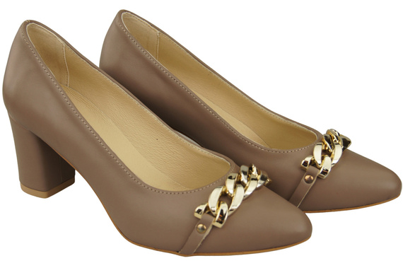 Klassische Frauen Cappuccino Dunkel Naturleder Schuhe mit Gold Ornament Kette 200 ElitaBut
