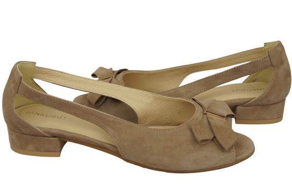 Schuhe Damensandalen Cappuccino Dunkles Naturleder Wildleder 994 Kombination aus Stil und Komfort ElitaBut