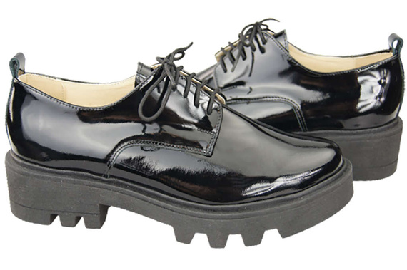 Schuhe Damen Schnürschuhe Schwarz Glänzendes Naturlackleder 180 ElitaBut