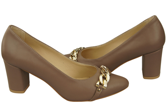 Klassische Frauen Cappuccino Dunkel Naturleder Schuhe mit Gold Ornament Kette 200 ElitaBut