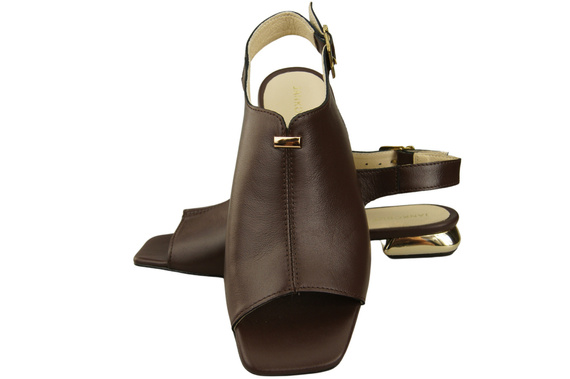 Bequeme Frauenschuhe Sandalen Schokolade Flacher Goldabsatz Naturleder 207 ElitaBut