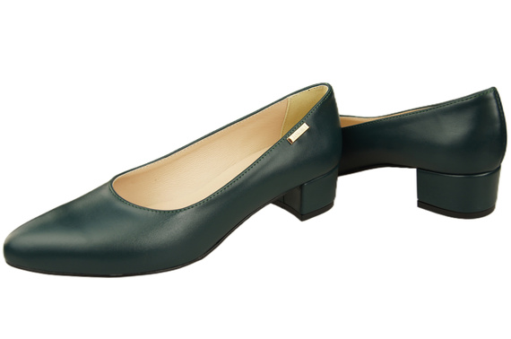 Damen Pumps Malachit mit niedrigem Absatz zeitlose Eleganz und Komfort 220 ElitaBut
