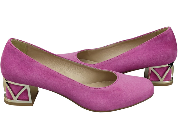 Bequeme Damenschuhe Fuchsie Pumps mit dekorativem Absatz Natürliches Wildleder 219 von ElitaBut