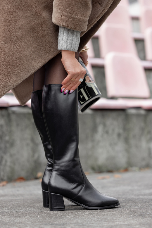 Bequeme Damen Schwarz Niedrig Absatz Stiefel Naturleder 212 ElitaBut