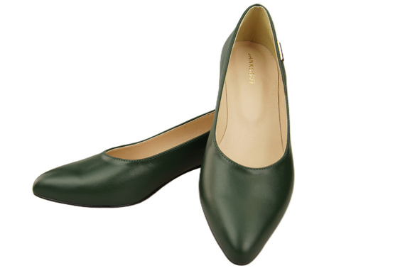 Damen Pumps Smaragdgrün mit niedrigem Absatz zeitlose Eleganz und Komfort 220 ElitaBut