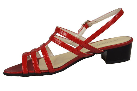 Damenschuhe Sandalen mit flachem Absatz Rot 622 ElitaBut