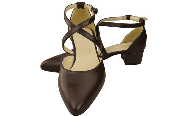 Damen Sandalen Echtleder Schokolade mit Riemen Niedriger Absatz 223 ElitaBut