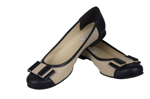 Durchbrochene Ballerinas für Damen, Naturleder, Marineblau-Beige 718 ElitaBut