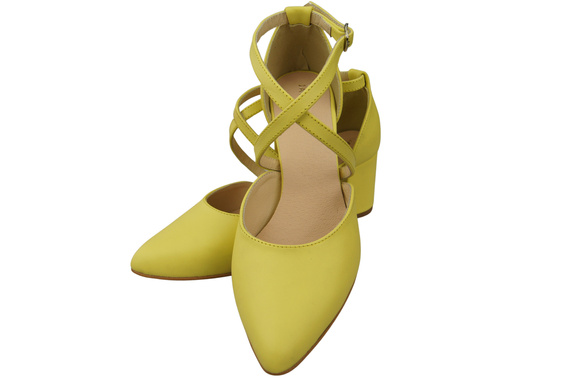 Elegante Zitrone Ledersandalen mit offener Seite und stabilem Absatz 218 ElitaBut