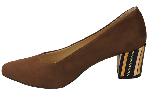 Damenschuhe Pumps Braunes natürliches Wildleder mit dekorativem Absatz 158 von ElitaBut