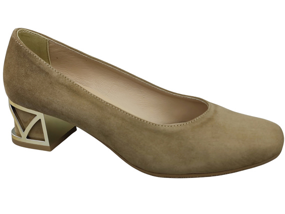 Bequeme Damenschuhe Olive Pumps mit dekorativem Absatz Natürliches Wildleder 219 von ElitaBut