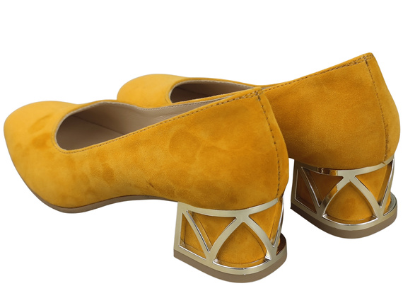 Bequeme Damenschuhe Mango Pumps mit dekorativem Absatz Natürliches Wildleder 219 von ElitaBut