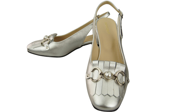 Damenschuhe Grün Sandalen mit Fransen verziert Naturleder 208 ElitaBut