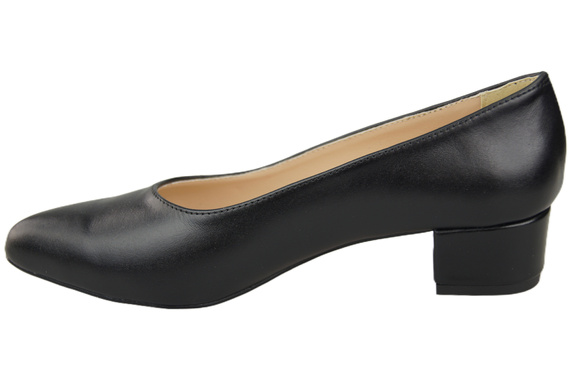 Damen Pumps Schwarz mit niedrigem Absatz zeitlose Eleganz und Komfort 220 ElitaBut