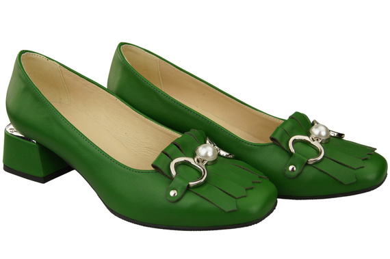 Damenschuhe Pumps mit Fransen verziert Grünes Naturleder 195 ElitaBut