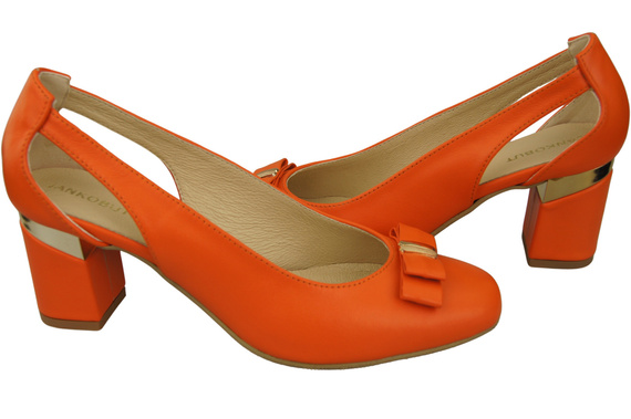 Schuhe Damen Orange Pumps aus Naturleder mit dekorativem Absatz 199 ElitaBut