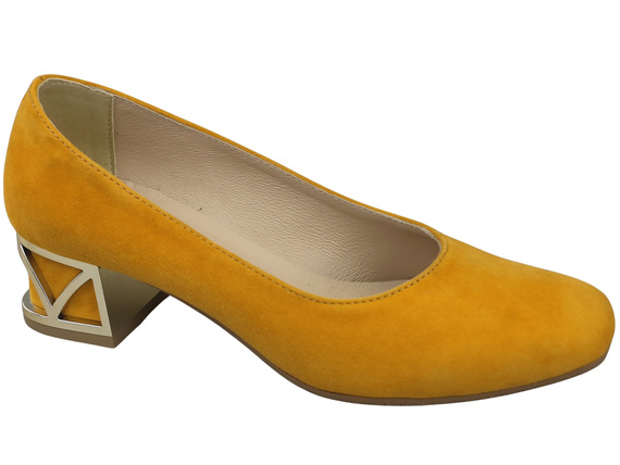 Bequeme Damenschuhe Mango Pumps mit dekorativem Absatz Natürliches Wildleder 219 von ElitaBut