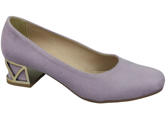 Bequeme Damenschuhe Helle Lila Pumps mit dekorativem Absatz Natürliches Wildleder 219 von ElitaBut
