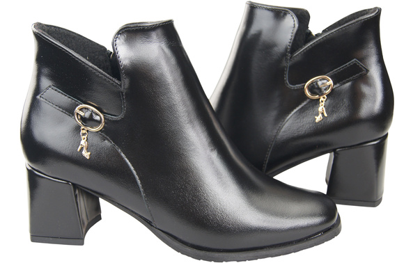 Damen-Stiefeletten ElitaBut 226 Schwarz glänzend aus Naturleder, gefüttert, eckige Zehenkappe, Blockabsatz