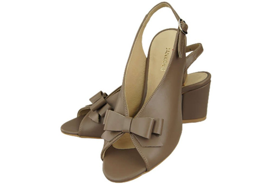 Damenschuhe Cappuccino-Sandalen, naturnarbiges Leder, 148 L ElitaBut