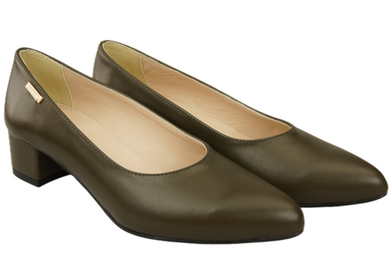 Damen Pumps Olive mit niedrigem Absatz zeitlose Eleganz und Komfort 220 ElitaBut