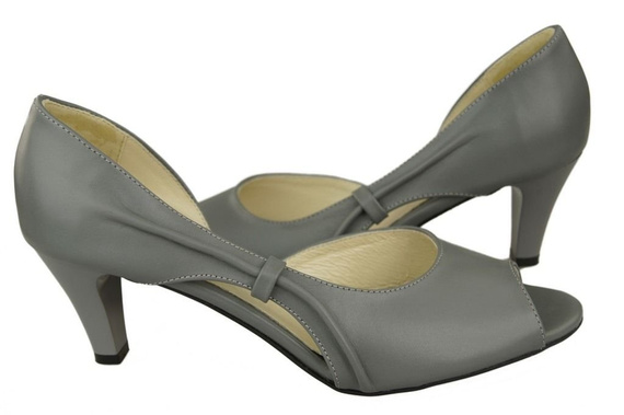 Damenschuhe Sandalen Grau Naturleder 566 ElitaBut