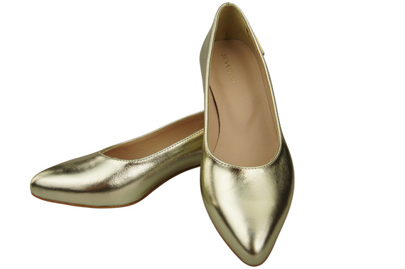 Damen Pumps Gold mit niedrigem Absatz zeitlose Eleganz und Komfort 220 ElitaBut