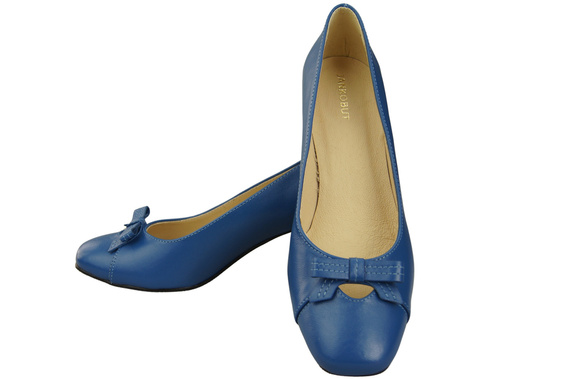 Damen Pumps mit Schleife Blau Naturleder und niedrigem Absatz 203 ElitaBut