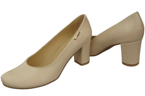 Klassische Damen Beige Leder Mandel Nase Pumps 201 ElitaBut
