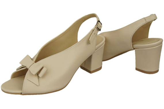 Damenschuhe Sandalen Beige, naturnarbiges Leder, 148 L ElitaBut