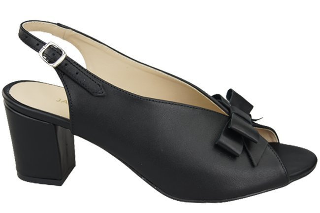 Damenschuhe Sandalen Schwarz, natürlich genarbtes Leder, 148 L ElitaBut