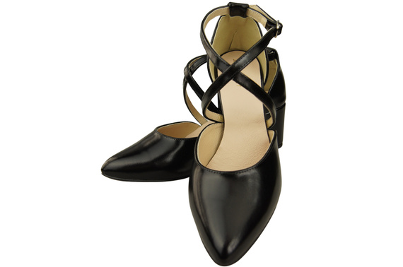 Elegante Schwarz glänzend Ledersandalen mit offener Seite und stabilem Absatz 218 ElitaBut