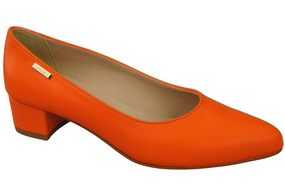 Damen Pumps Orange mit niedrigem Absatz zeitlose Eleganz und Komfort 220 ElitaBut