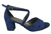 Marineblau