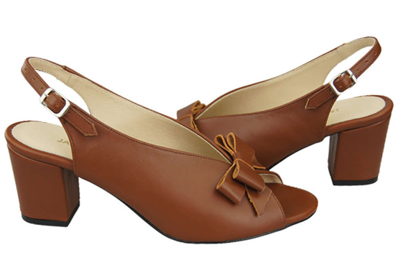 Damenschuhe Sandalen Braun, Naturnarbenleder, 148 L ElitaBut