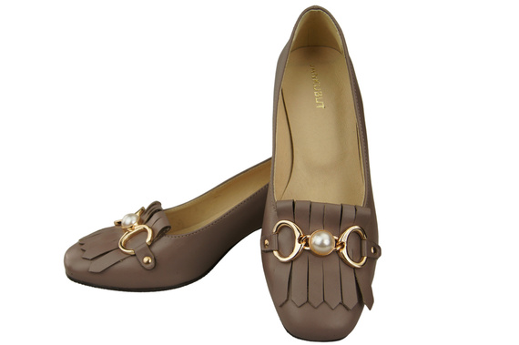 Damenschuhe Pumps mit Fransen verziert Cappuccino Dunkles Naturleder 195 ElitaBut