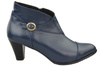 Marineblau