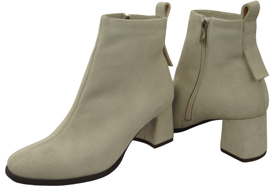 Damen Stiefeletten Beige aus Veloursleder, stabiler Blockabsatz, Reißverschluss 224 ElitaBut