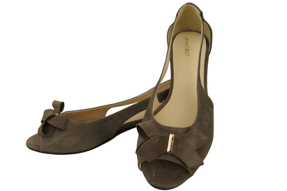 Schuhe Damensandalen Hellbraunes natürliches Wildleder 994 Kombination aus Stil und Komfort ElitaBut